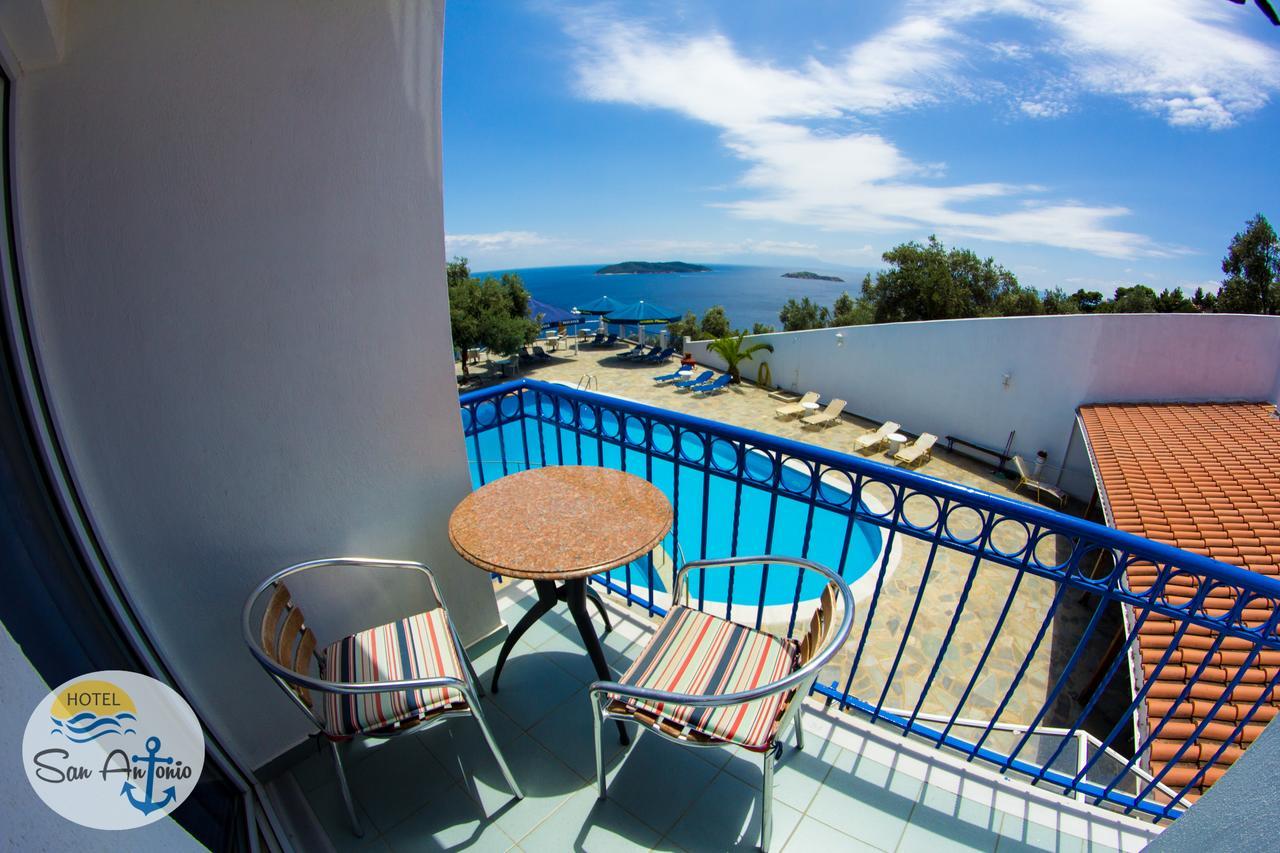 San Antonio Hotel & Apartments Мегали Амос Екстериор снимка